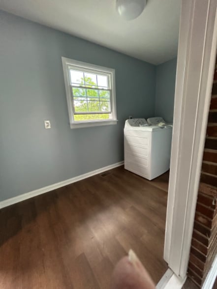 Building Photo - 138 Lester Ave