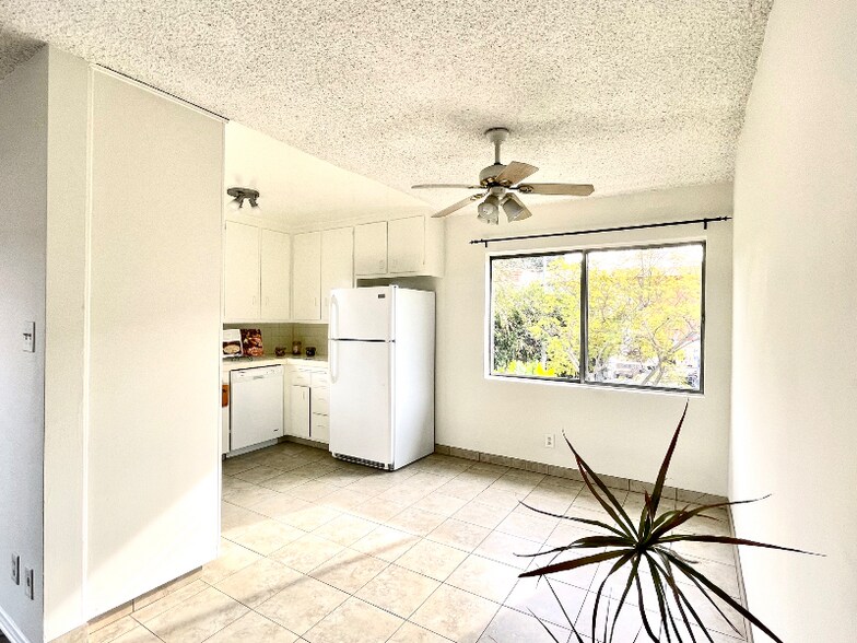 Building Photo - 9051 Cattaraugus Ave