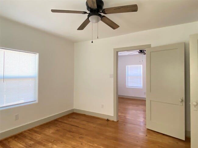 Building Photo - 826 Fowlkes St