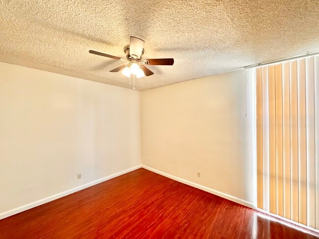 Building Photo - 3637 Keystone Av