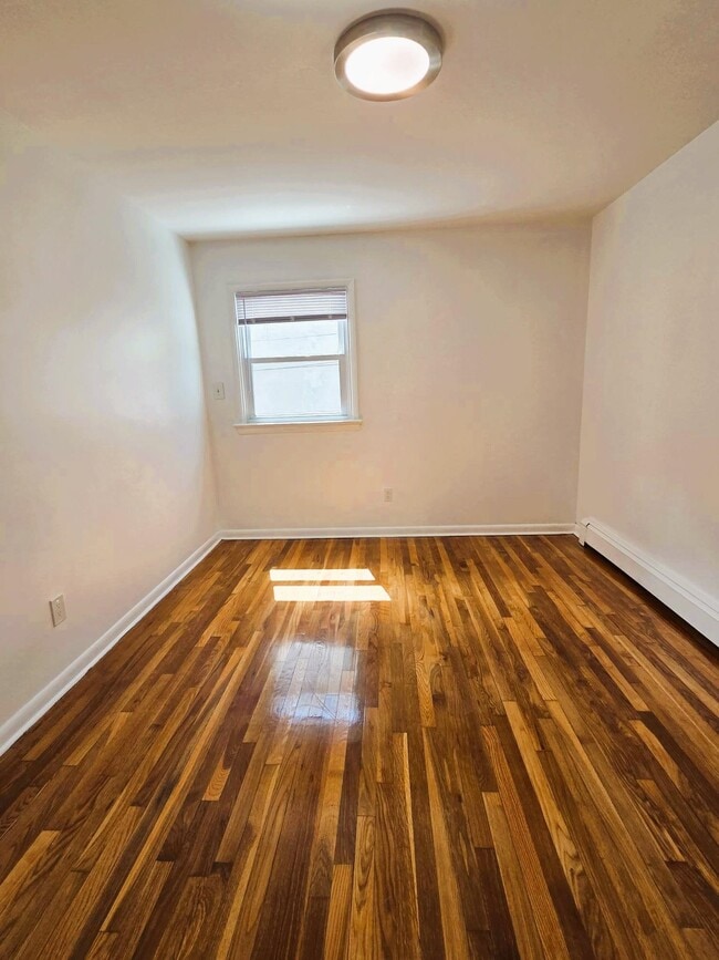 Building Photo - 777 Montgomery St