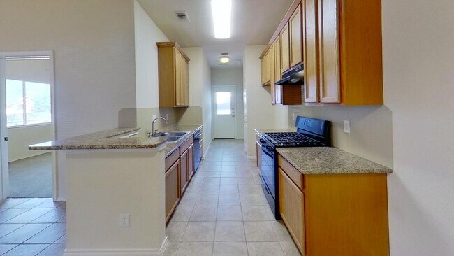 Building Photo - 627 Luther Dr