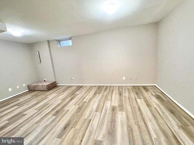 Building Photo - 8263 Burning Forest Ct