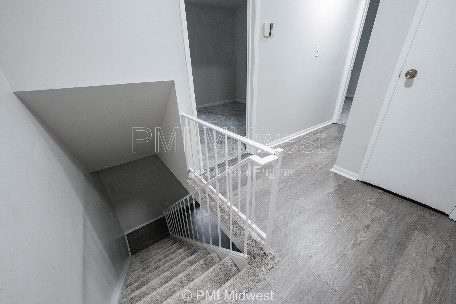 Building Photo - 6920 Chrysler St