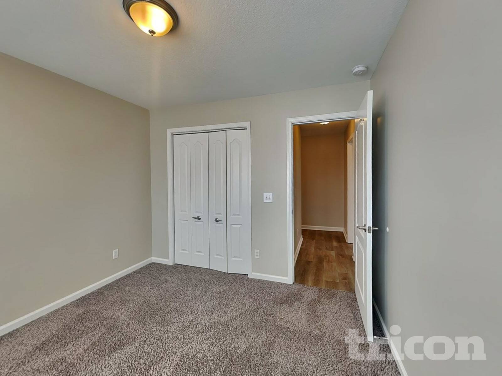 Building Photo - 505 Arabian Ln