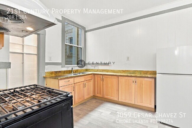 Building Photo - 3053-3059 Cesar Chavez St