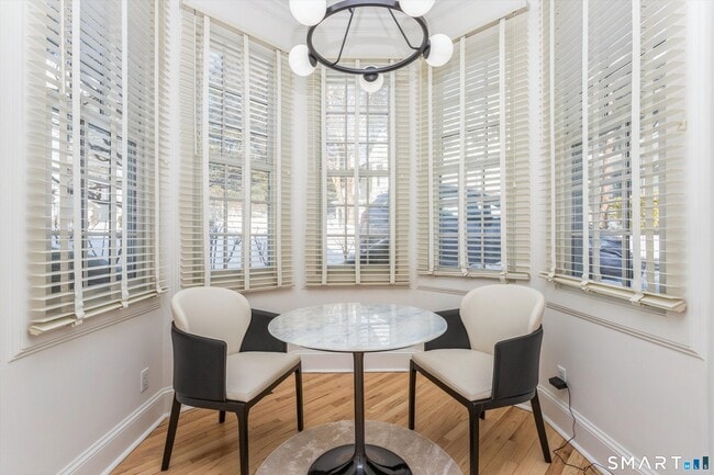 Building Photo - 48 Spring St