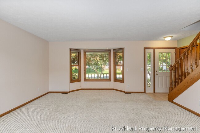 Building Photo - Spacious 4 Bedroom / 2.5 Bath Home with Byron Center Schools