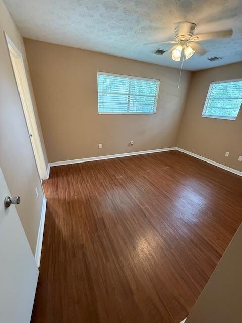 Building Photo - 1601 Salmon Dr