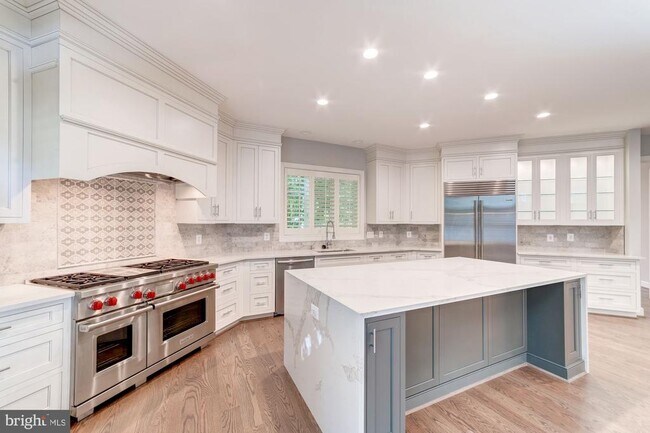 Building Photo - 1472 Carrington Ridge Ln