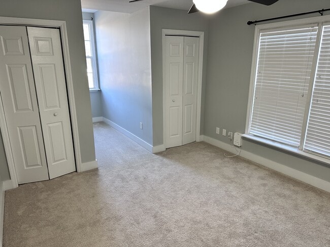 Building Photo - 304 Chisholm Trail