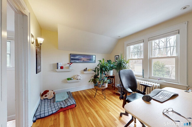 Building Photo - 375 West Ave