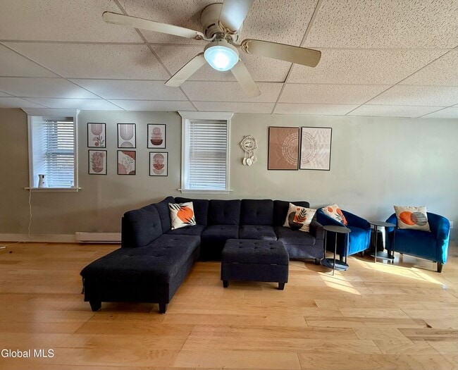 Building Photo - 5 Church St