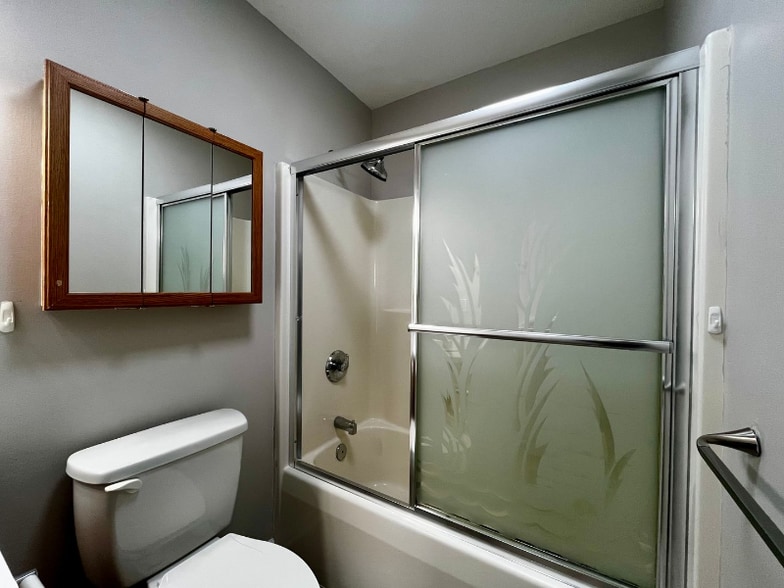 Building Photo - 7717 Frontier Ave