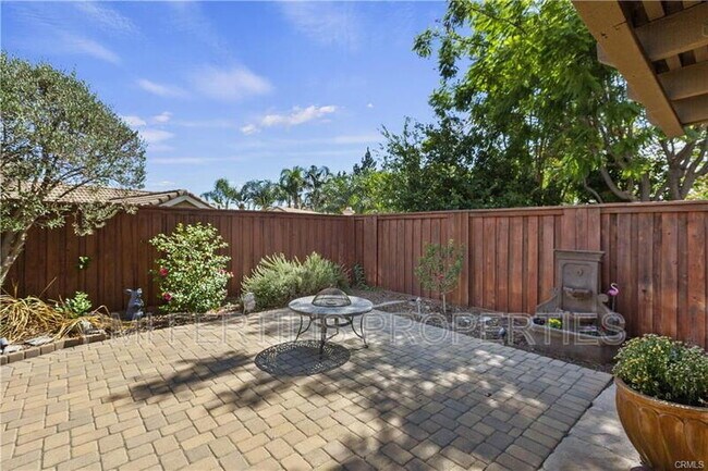 Building Photo - 7175 Summerfield Pl