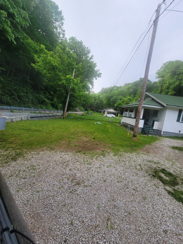 Building Photo - 1068 Willow Dr