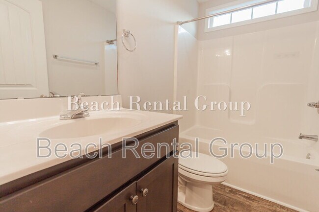 Building Photo - 3223 Merganser Dr