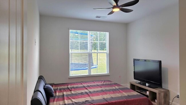 Building Photo - 121 Horace Ct