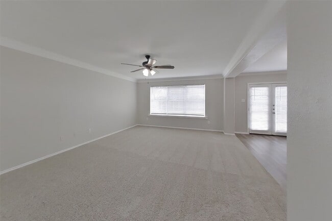 Building Photo - 12607 Rio Grande Ln