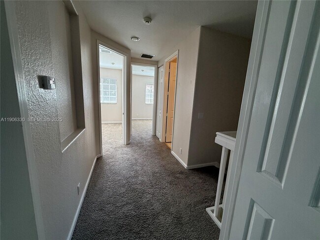 Building Photo - 7407 Briella Dr