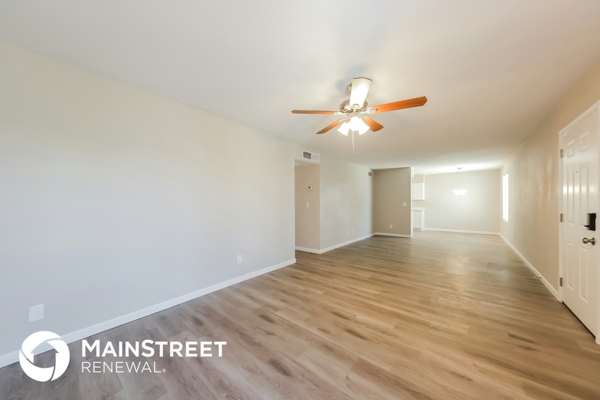 Building Photo - 4322 E Saint Catherine Ave