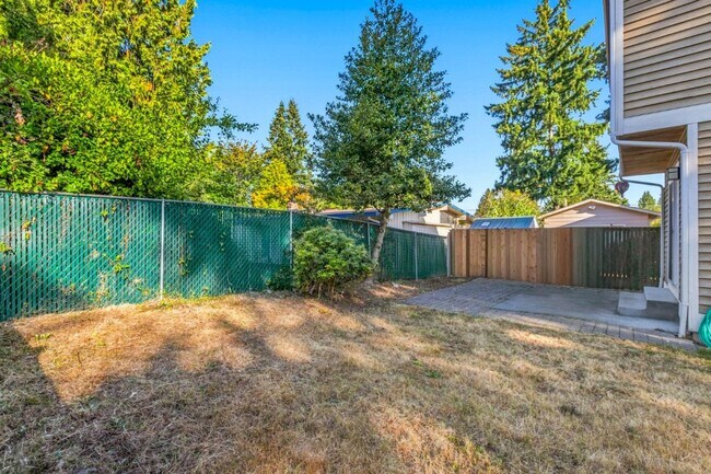 Building Photo - 13749 Corliss Ave N