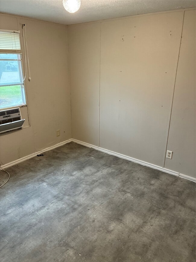 Building Photo - 6977 Leann Ln