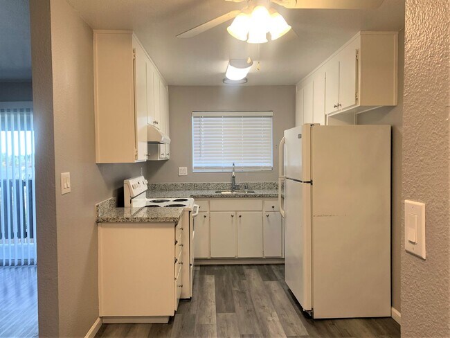 Interior Photo - 4116 Loveridge Road