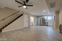 Building Photo - 6138 W Townley Ave