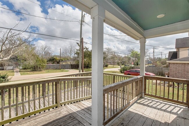 Building Photo - 2314 Avenue G