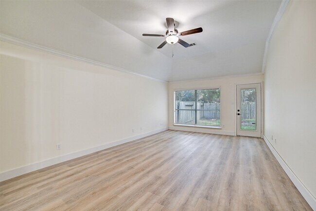 Building Photo - 70 Camber Pine Pl