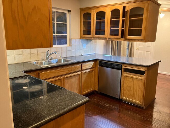 Building Photo - 3605 Swain Dr