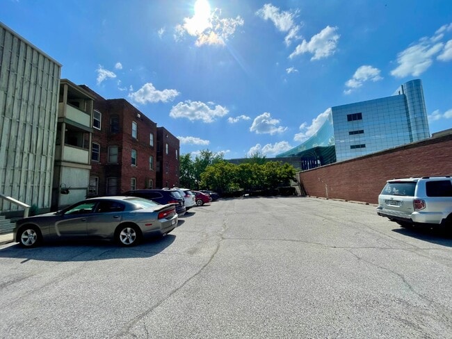 Building Photo - 801 N Pennsylvania St