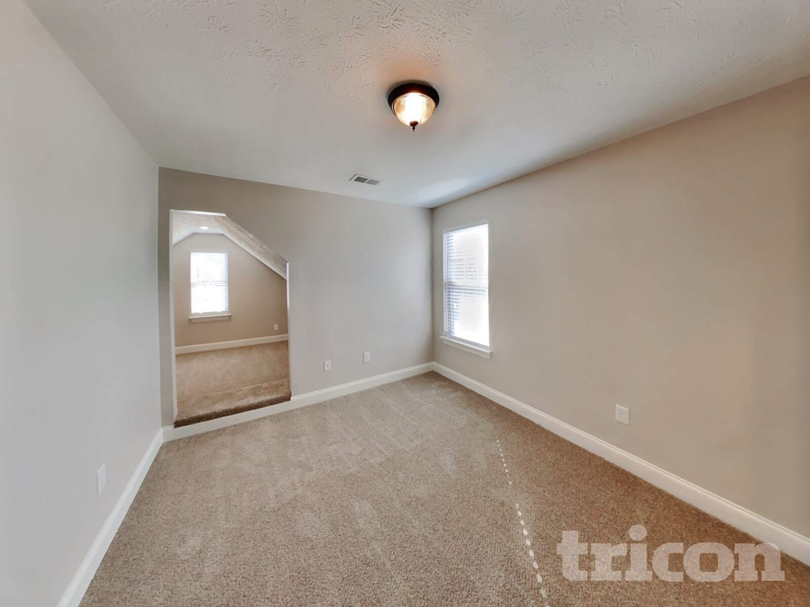 Building Photo - 523 Twyla Dr