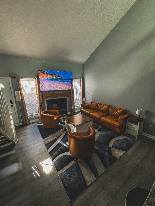 Building Photo - 8576 Chesapeake Blvd