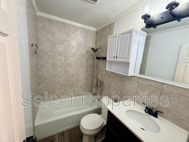 Building Photo - 1605 Dupwe Dr