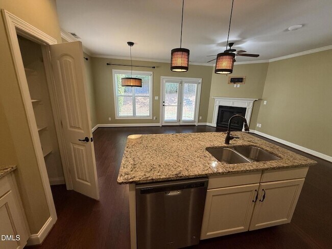 Building Photo - 2106 Scarlet Maple Drive
