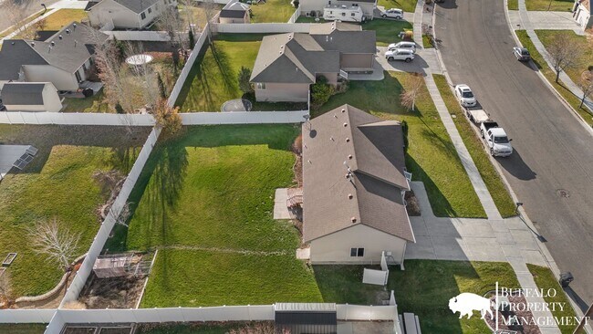 Building Photo - Charming 4-Bedroom Home for Rent in Ammon, ID!