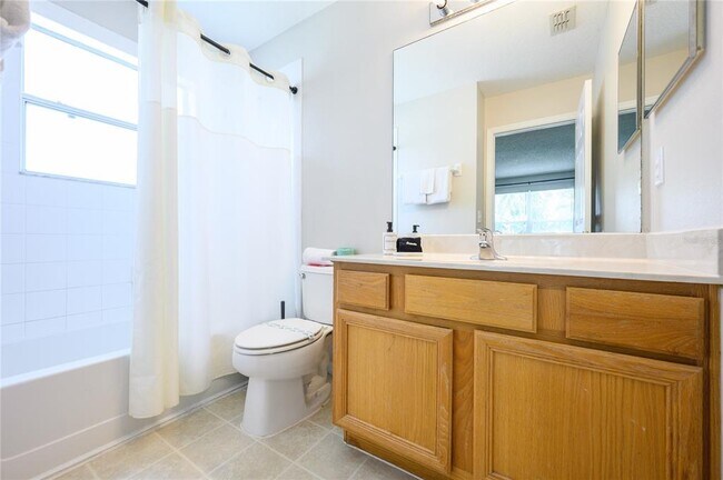 Building Photo - 8500 Sunrise Key Dr