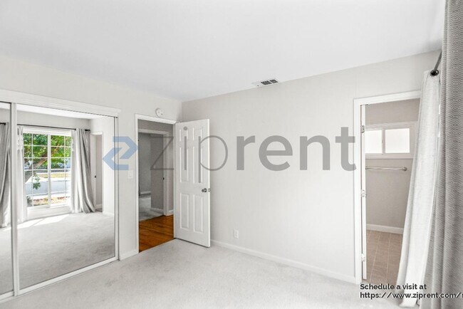 Building Photo - 8367 Cavalier Ln