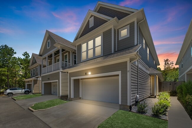 Building Photo - 11 Thorpe Ln