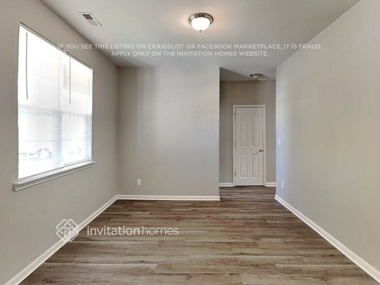 Building Photo - 17220 Cambridge Woods Ct