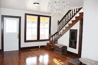 Building Photo - 2 Blocks from the Seawall - East End -2200...