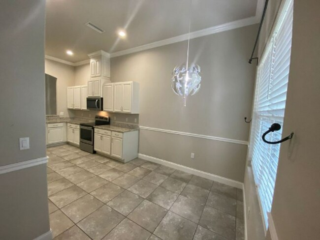 Building Photo - 3 Bedroom 2 Bath Home in Ormond Beach for RENT!