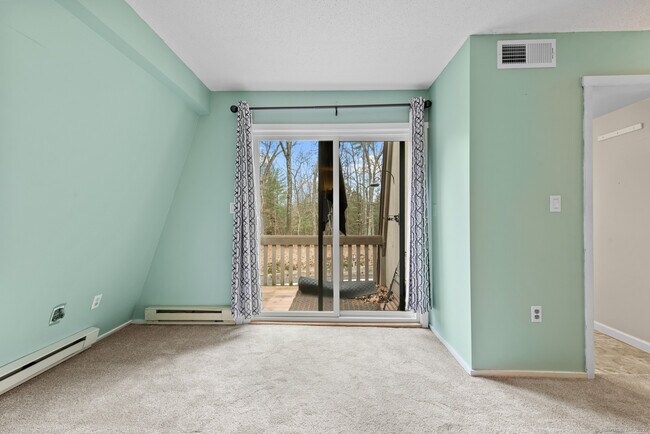 Building Photo - 50 Mallard Dr