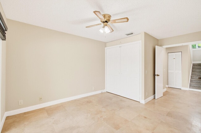 Building Photo - 10574 Wheelhouse Cir