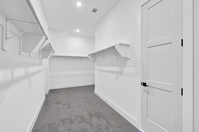 Building Photo - 31003 Vintage Crk Ln