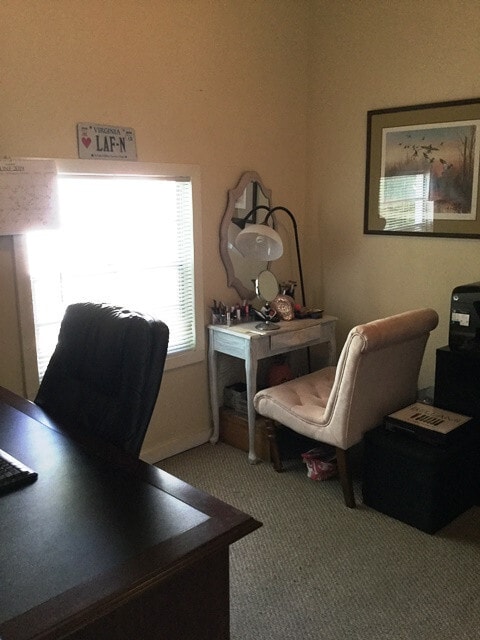 Building Photo - 2 bed + Den 1 bath Single Family House in Bahama Village