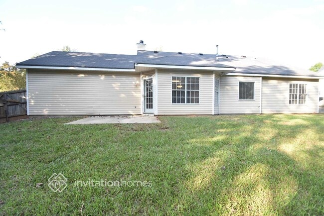 Building Photo - 1564 Snow Hill Dr