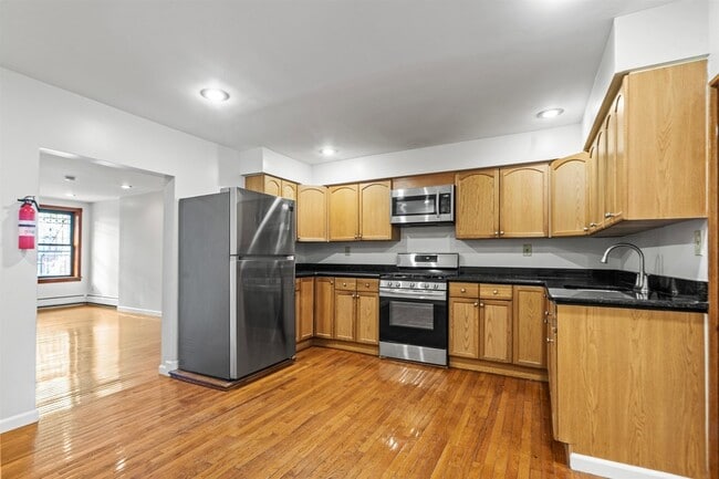 Building Photo - 800 Ocean Ave